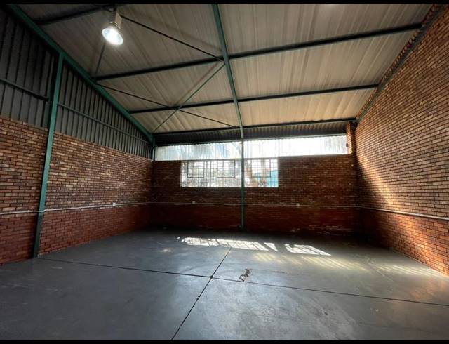 INDUSTRIAL PROPERTY TO RENT IN HENNOPSPARK